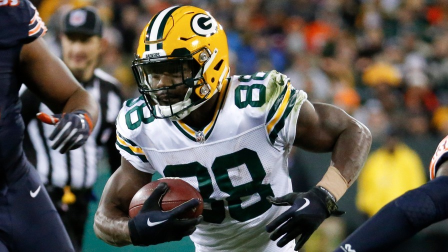 10 Fantasy Football Waiver Wire Targets Heading Into Week 8