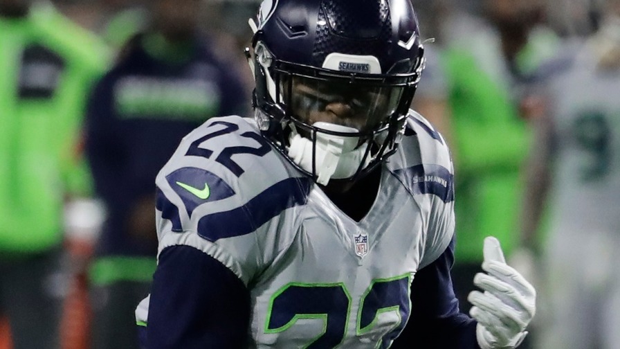 C.J. Prosise's snap rate has been on the rise, so can we trust him this week in fantasy football? And will Marcus Mariota's run of destruction continue in Week 10?
