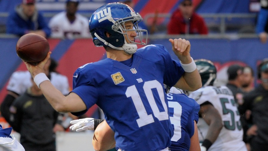 New York Giants 'convinced' Eli Manning is not regressing