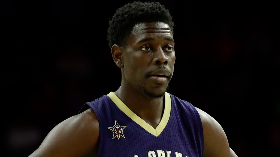 Jrue Holiday should excel as the Pelicans play as home favorites against the Hawks tonight. What other game scripts should you be targeting?