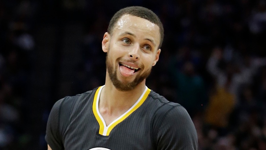 Stephen Curry has at least 50 fantasy points in five of his last seven games and draws a terrific matchup against Denver tonight. What other high-priced players should you target?