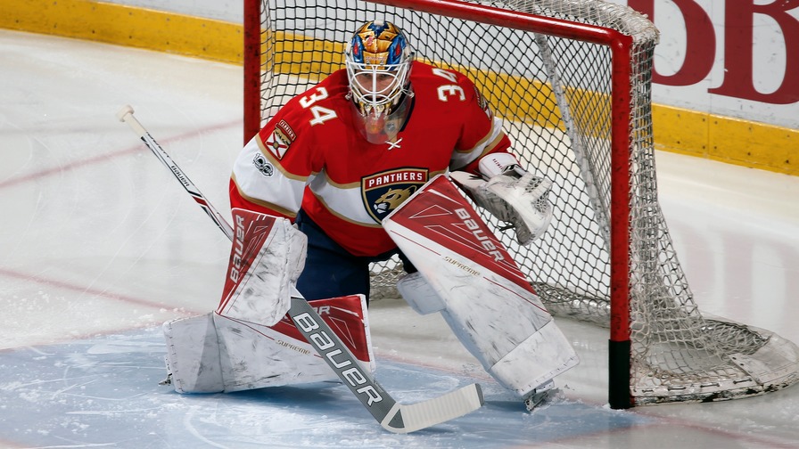 James Reimer stopped all 38 shots he faced yesterday, giving him a huge fantasy score. Who joined him in the perfect lineup?