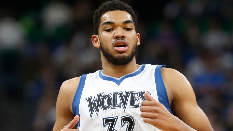 With the Minnesota Timberwolves giving their starters big minutes, Karl-Anthony Towns wound up on over three fourths of all FanDuel rosters Tuesday. Who else was popular?