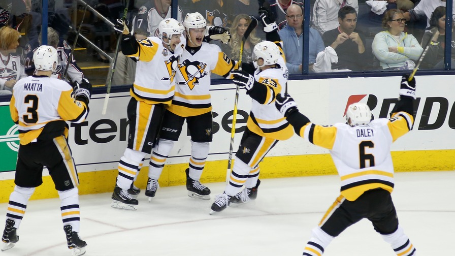 Jake Guentzel's hat trick helped the Penguins hold off the Blue Jackets. Who else was in the perfect lineup?