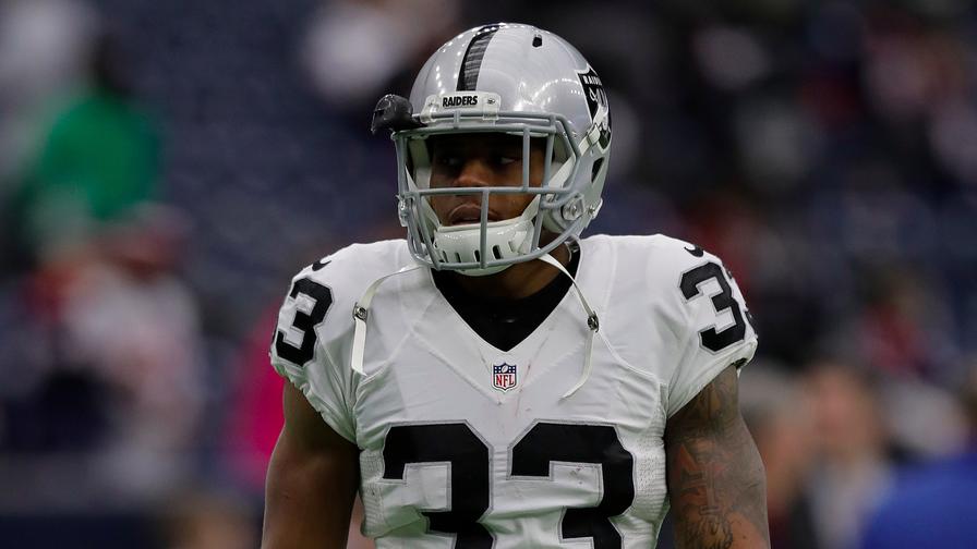 Which running backs should we be targeting in the late rounds of our fantasy football drafts?