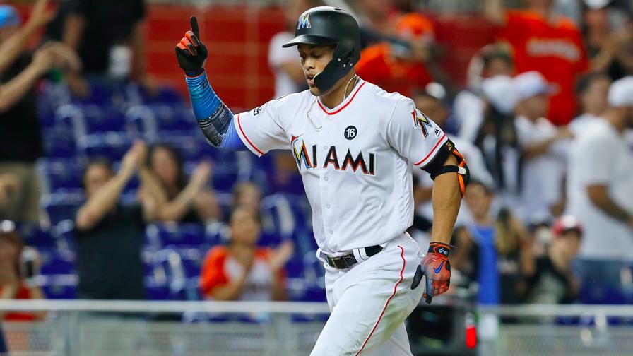 Giancarlo Stanton once again offers elite upside against lefty Sean Newcomb of the Atlanta Braves. Which other high-priced MLB players should be on your radar in daily fantasy baseball on Thursday?