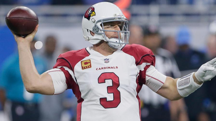 Carson Palmer is a top streamer this week, but who should you start him over?