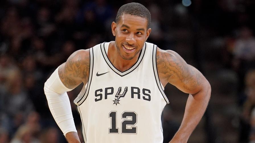 LaMarcus Aldridge has been incredible to start the season and looks to remain hot in tonight's matchup against a soft Orlando frontcourt.