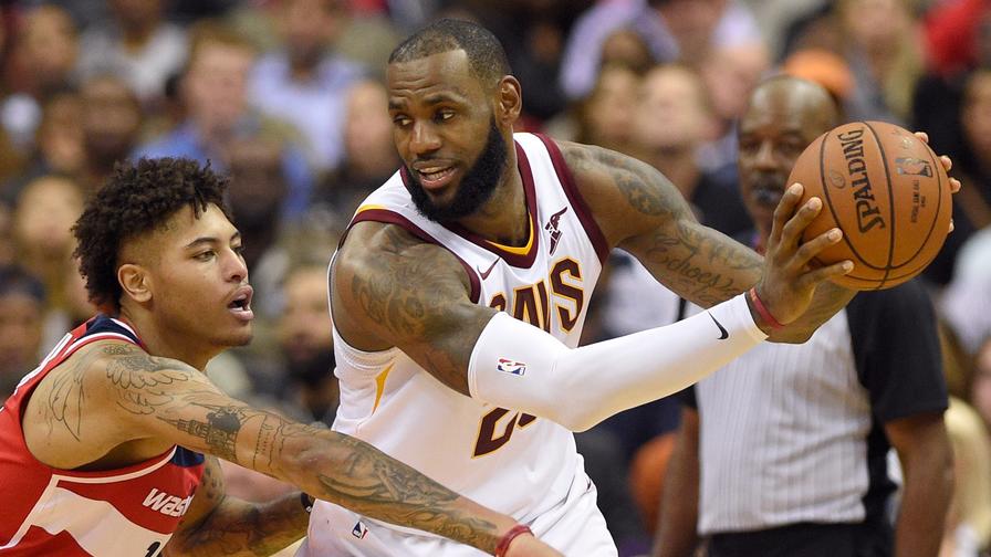 LeBron James offers elite upside in a phenomenal matchup against the Nets tonight. What other high-priced players should be on your radar in daily fantasy?