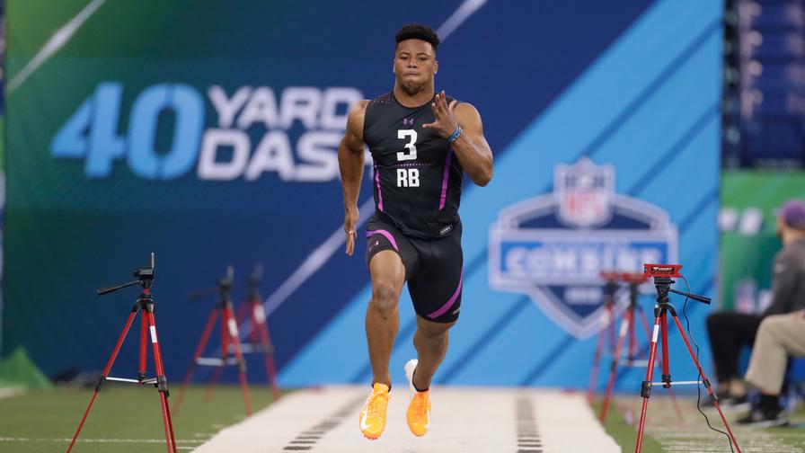 When adjusting for size, which running back had the best 40-yard dash at the 2018 NFL Combine?