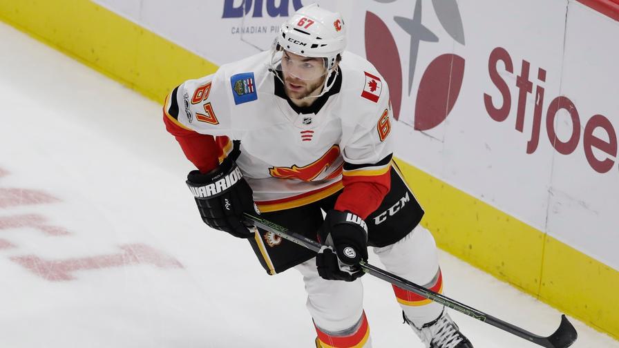 The Flames' second line gets a fantastic even-strength matchup tonight in Buffalo. Who else should you stack in NHL DFS?