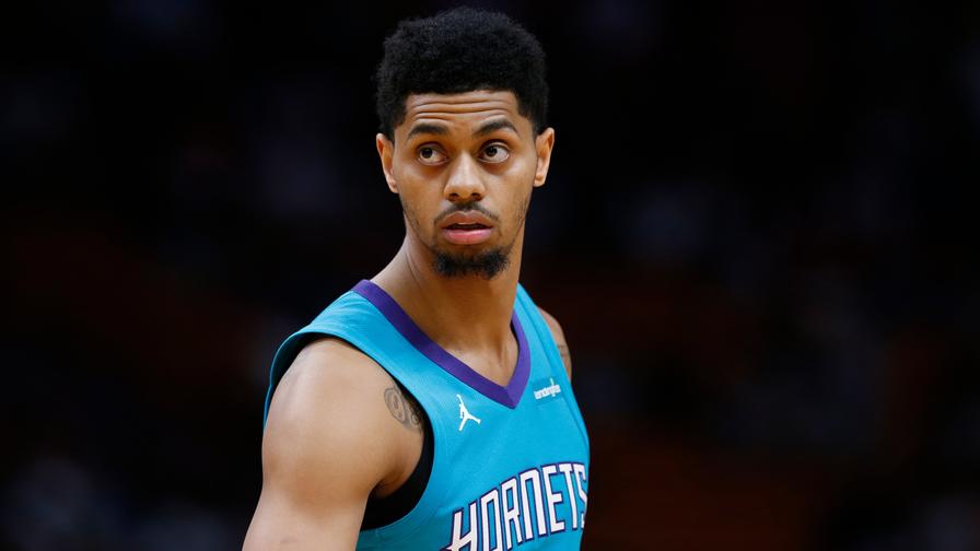 Jeremy Lamb's likely to play big minutes in a second consecutive start for the Hornets. Who else do we expect to produce at a low price tag tonight?