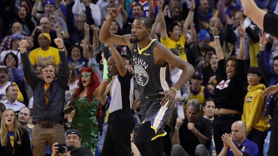 Kevin Durant was the most rostered small forward last night. Who were Wednesday night's most popular plays on FanDuel?