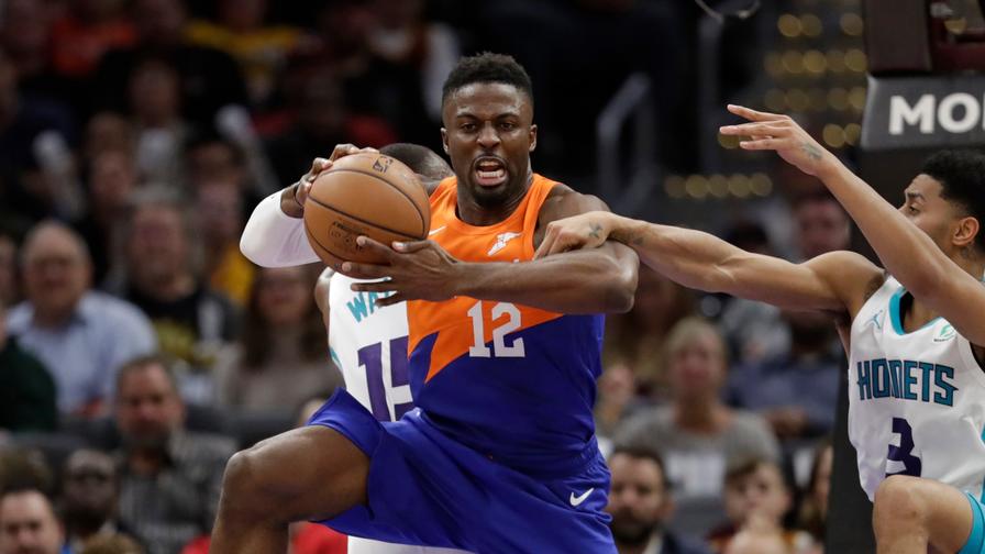 David Nwaba has been hot over his last two games. Which other low-cost players are in good spots for tonight?