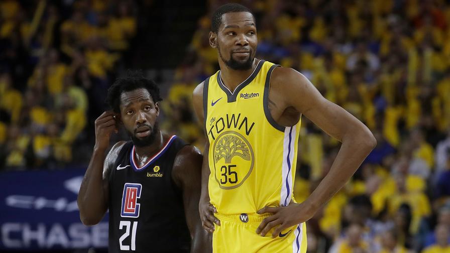 Our models like the underdogs, but should take them straight up or against the points in tonight's lose-or-go-home games?