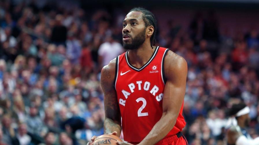Kawhi Leonard's 29 points weren't enough for a Raptors win, but they did earn him 49.9 FanDuel points. Who joined him in Thursday's perfect lineup?