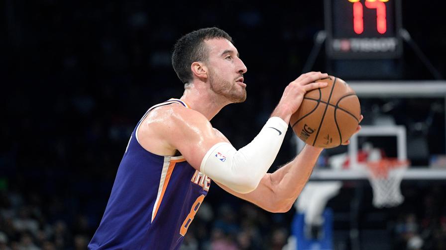 Frank Kaminsky was a primary value play on FanDuel last night. Who else was popular?