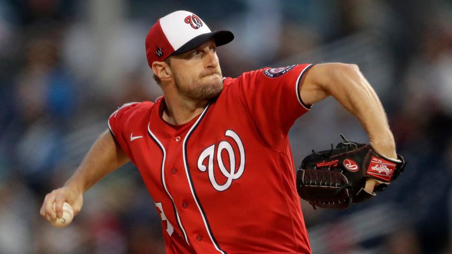 FanDuel continues to offer up some daily fantasy baseball with its MLB Sim Sports contests. Which stacks and pitchers should you target on Monday's slate?