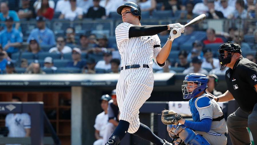 Which stacks and pitchers should you target on Thursday's MLB Sim Sports slate?