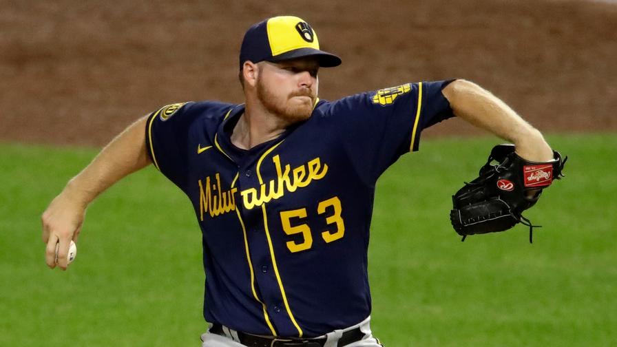 Brandon Woodruff was a beast on Wednesday, racking up 10 strikeouts against the Pirates. Who else earned a spot on FanDuel's perfect lineup?