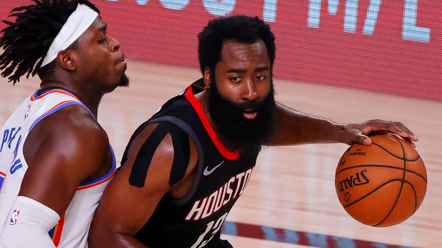 Which players had the top performances on Monday's NBA slate?