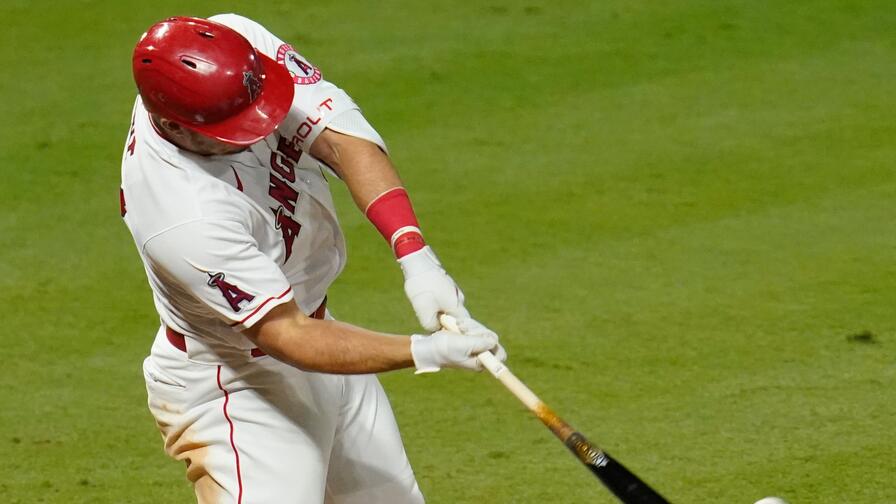 Who were the most popular players on Monday's MLB slate?