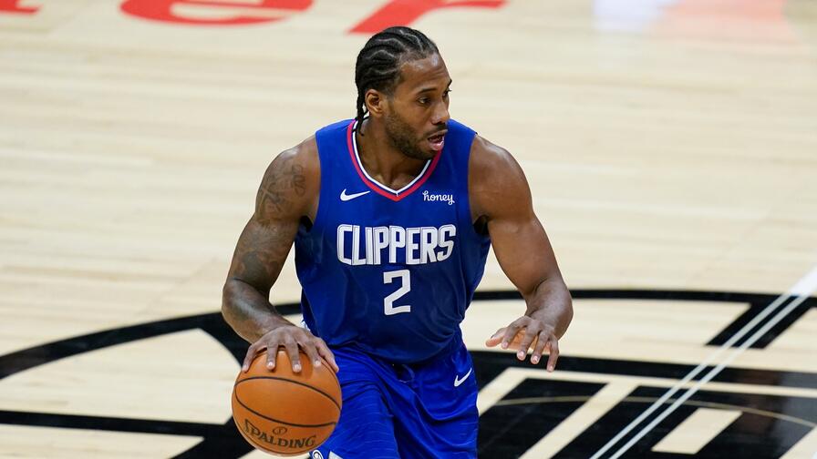 Our model is high on Kawhi Leonard in a matchup with the Sacramento Kings. Which other studs can we build around tonight?