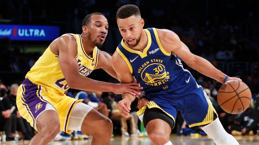 Stephen Curry had an inefficient triple-double on opening night. Who surrounded him in the perfect DFS lineups?