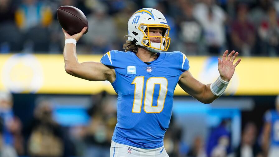 NFL quarterback rankings: The best and worst starting QBs for 2021