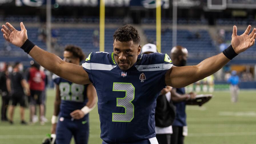 Denver Broncos trade for Seattle Seahawks QB Russell Wilson, NFL News,  Rankings and Statistics