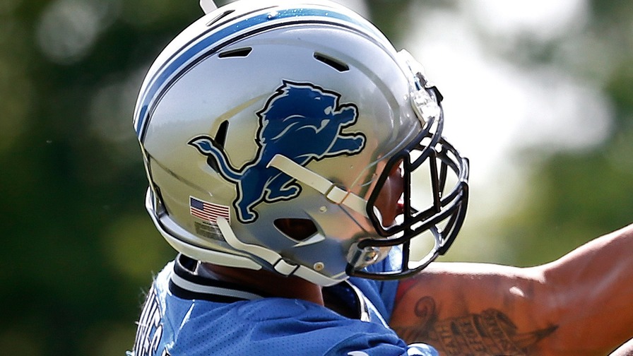 With football season approaching, our own JJ Zachariason talked through his favorite fantasy values on the 'On the Couch' podcast.