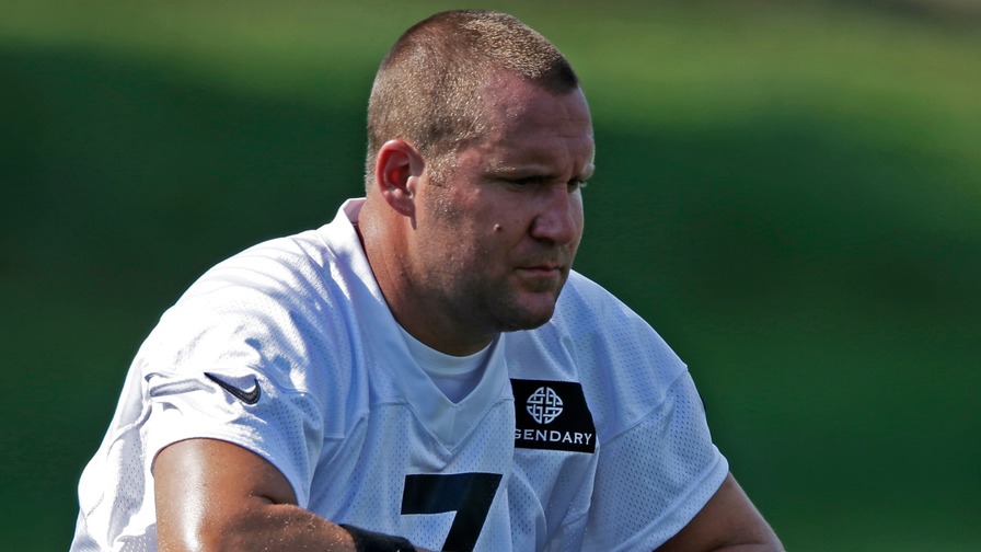 Ben Roethlisberger is being selected ahead of Drew Brees in fantasy football drafts, and that doesn't make a whole lot of sense.